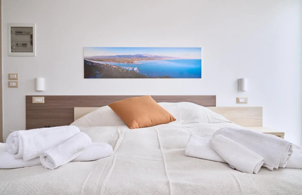 Firmafede Guest House Sarzana