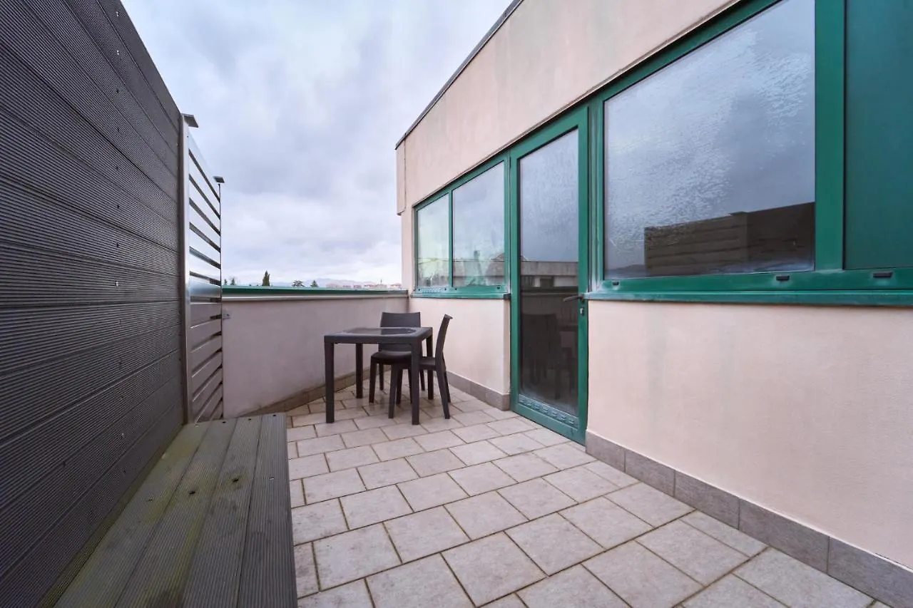 Firmafede Guest House Sarzana