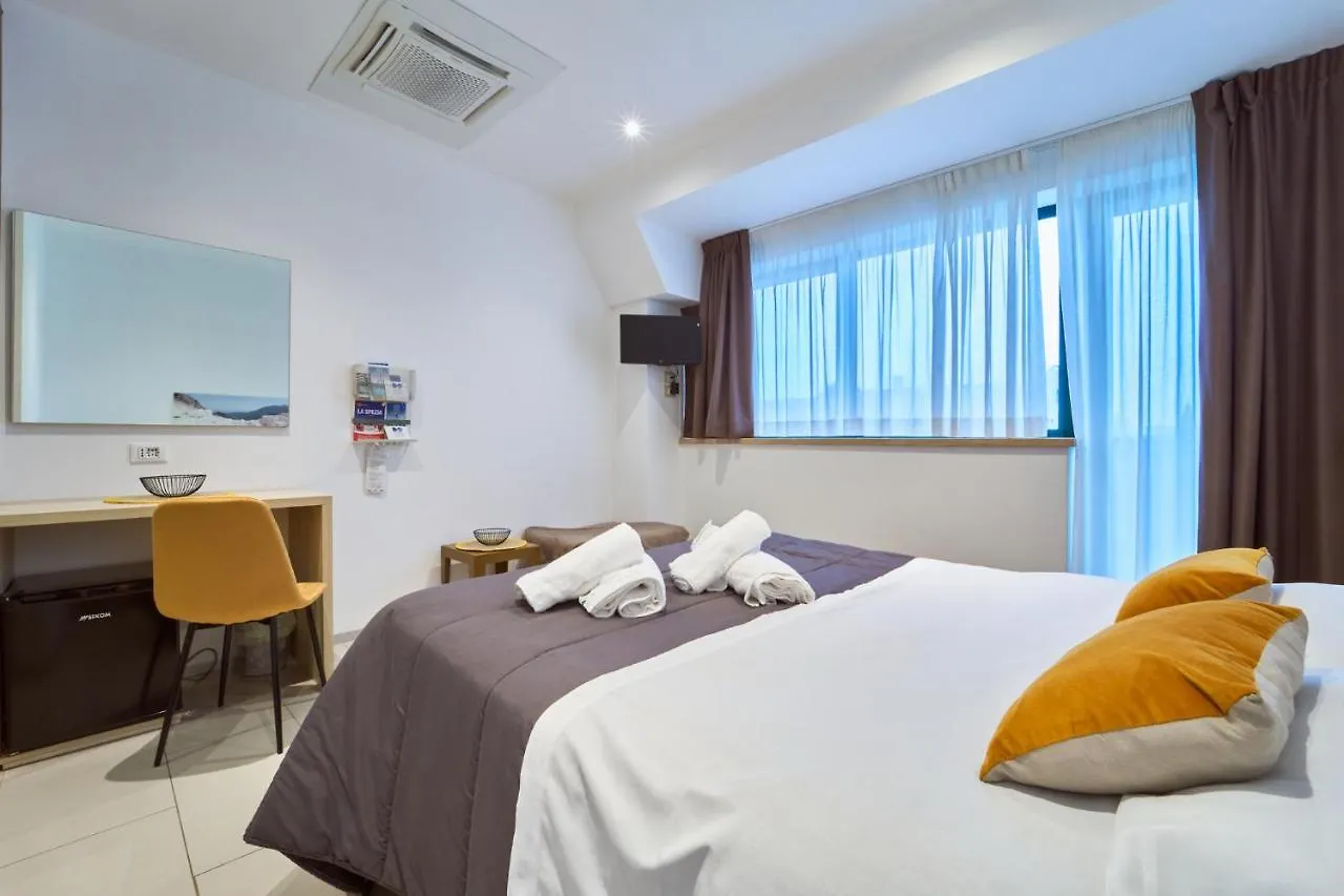 Firmafede Guest House Sarzana
