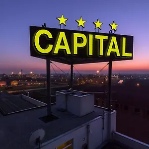 https://capital.hotelinveneto.com