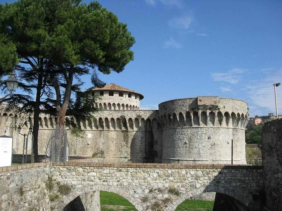 Firmafede Guest House Sarzana